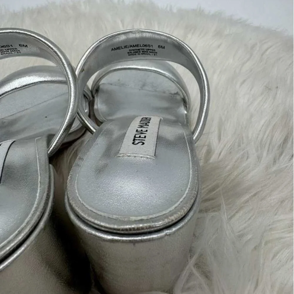 Steve Madden step into